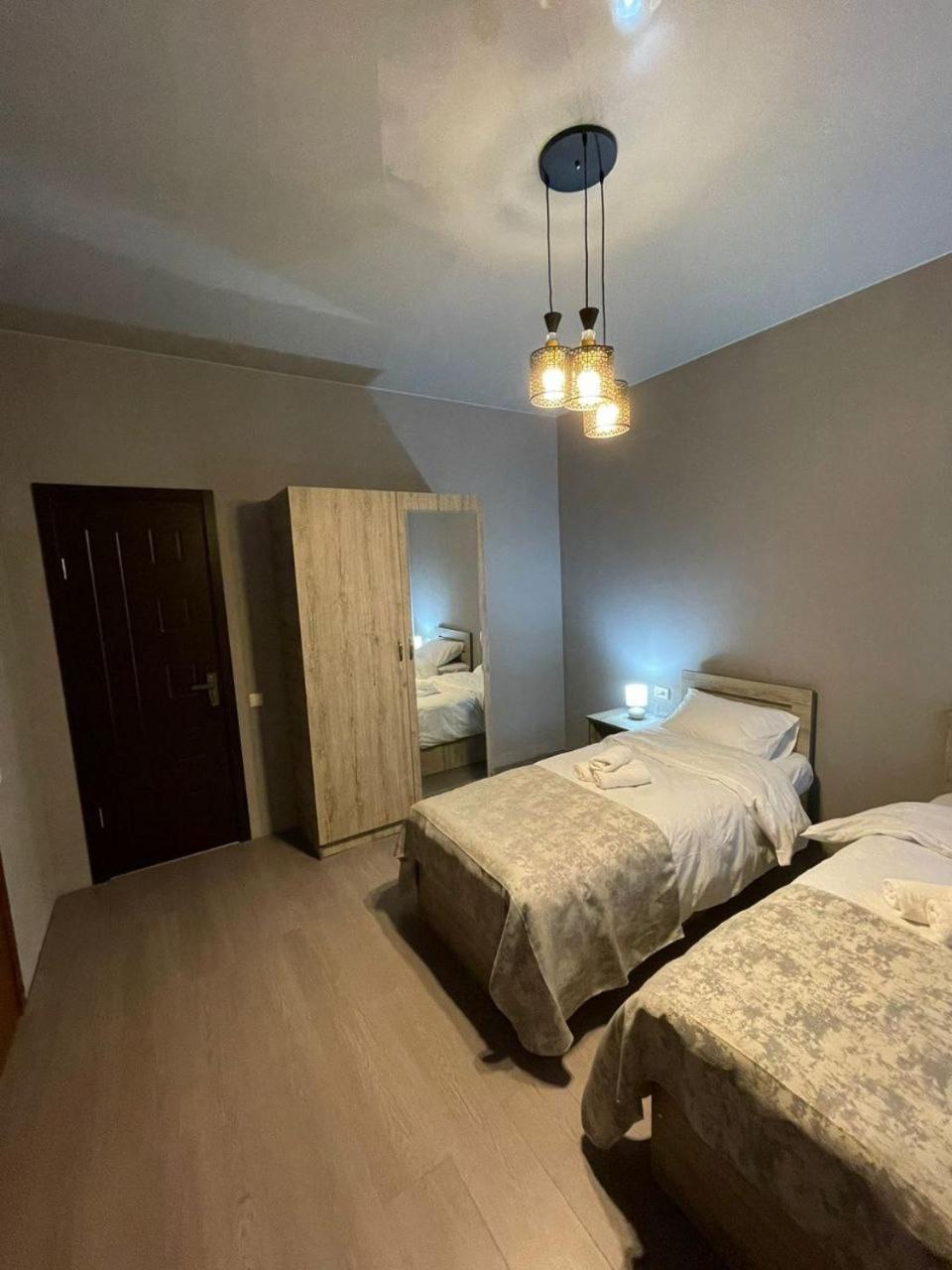 Hotel Lumi Зугдиди Экстерьер фото